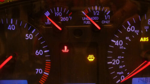 LC256 WARRANTY 1999 99 Passat MPH AT Instrument Cluster Speedometer OEM 148,060