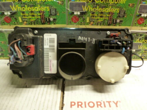 A147-13 OEM WARRANTY 01 02 CARAVAN TOWN & COUNTRY TEMP AC HEAT CLIMATE CONTROL