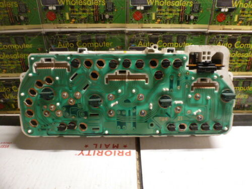 S1867 OEM WARRANTY 1999 2000 SUZUKI VITARA INSTRUMENT CLUSTER SPEEDOMETER 165754