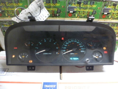 S1689 OEM WARRANTY 1999 GRAND CHEROKEE INSTRUMENT CLUSTER SPEEDOMETER 157,804