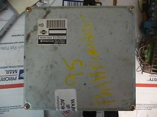 1995 Nissan Pathfinder Engine Computer MECMV260 ECM ECU