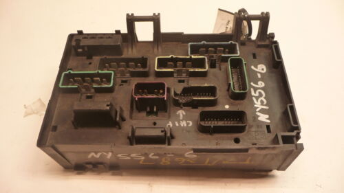 NY556-6 OEM WARRANTY 2001 2002 CARAVAN VOYAGER MULTIFUNCTION FUSE BOX RELAY