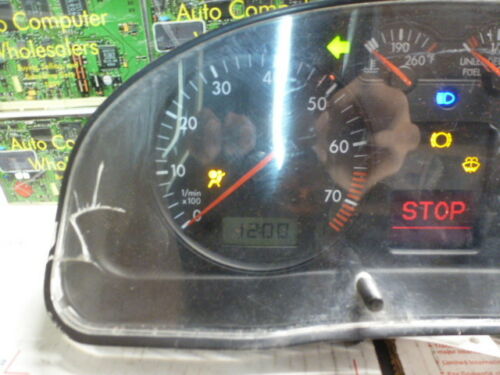 S1579 OEM WARRANTY 1999-2001 VW PASSAT INSTRUMENT CLUSTER SPEEDOMETER 83,205