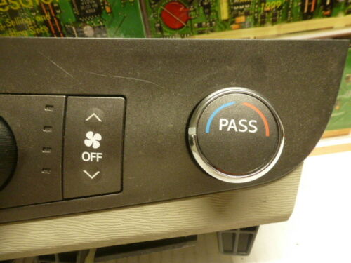 AC81-10 OEM WARRANTY 2011 2012 2013 2014 SIENNA TEMP AC HEAT CLIMATE CONTROL