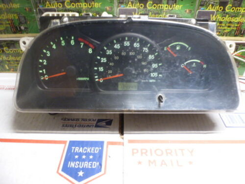 S1865 OEM WARRANTY 1999 2000 SUZUKI VITARA INSTRUMENT CLUSTER SPEEDOMETER 134347