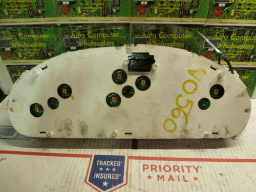 S1150 OEM WARRANTY 2004 DODGE CARAVAN INSTRUMENT CLUSTER SPEEDOMETER