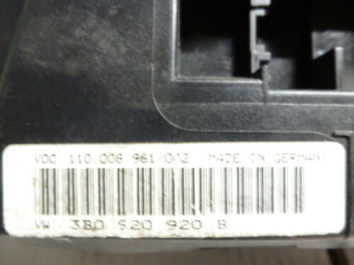 S1580 OEM WARRANTY 1999-2001 VW PASSAT INSTRUMENT CLUSTER SPEEDOMETER 180,015