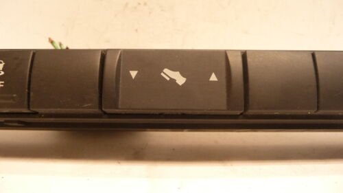 A227-18 OEM WARRANTY 2005-2007 JEEP COMMANDER DASHBOARD CENTER SWITCH CONTROL