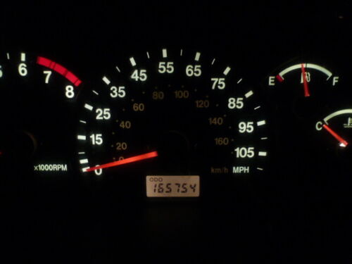 S1867 OEM WARRANTY 1999 2000 SUZUKI VITARA INSTRUMENT CLUSTER SPEEDOMETER 165754