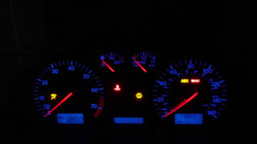 LC256 WARRANTY 1999 99 Passat MPH AT Instrument Cluster Speedometer OEM 148,060
