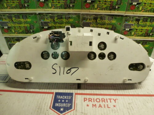 S1107 OEM WARRANTY 2002 DODGE CARAVAN INSTRUMENT CLUSTER SPEEDOMETER